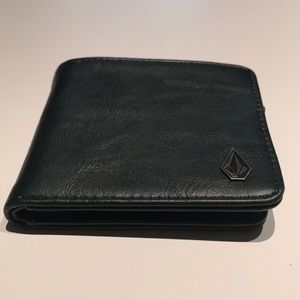 Green Volcom wallet